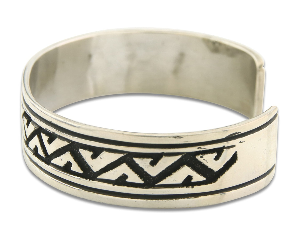 Navajo Bracelet 925 Silver Artist Signed Thomas Singer Cuff Made in the 1980's