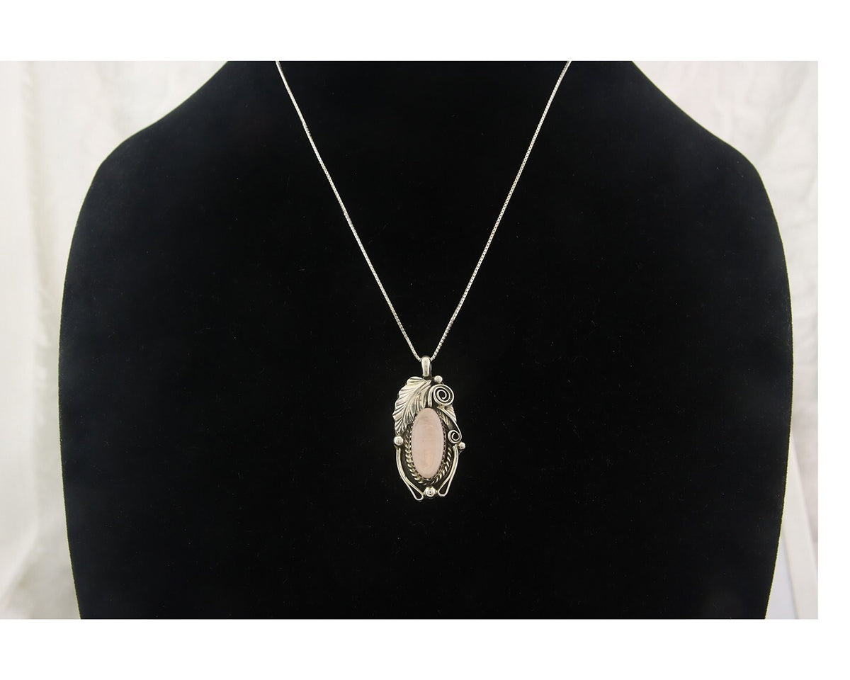 Navajo Sterling Silver Necklace Pink Muscle Authentic Vintage Sign Justin Morris