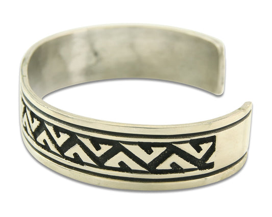 Navajo Bracelet 925 Silver Artist Signed Thomas Singer Cuff Made in the 1980's