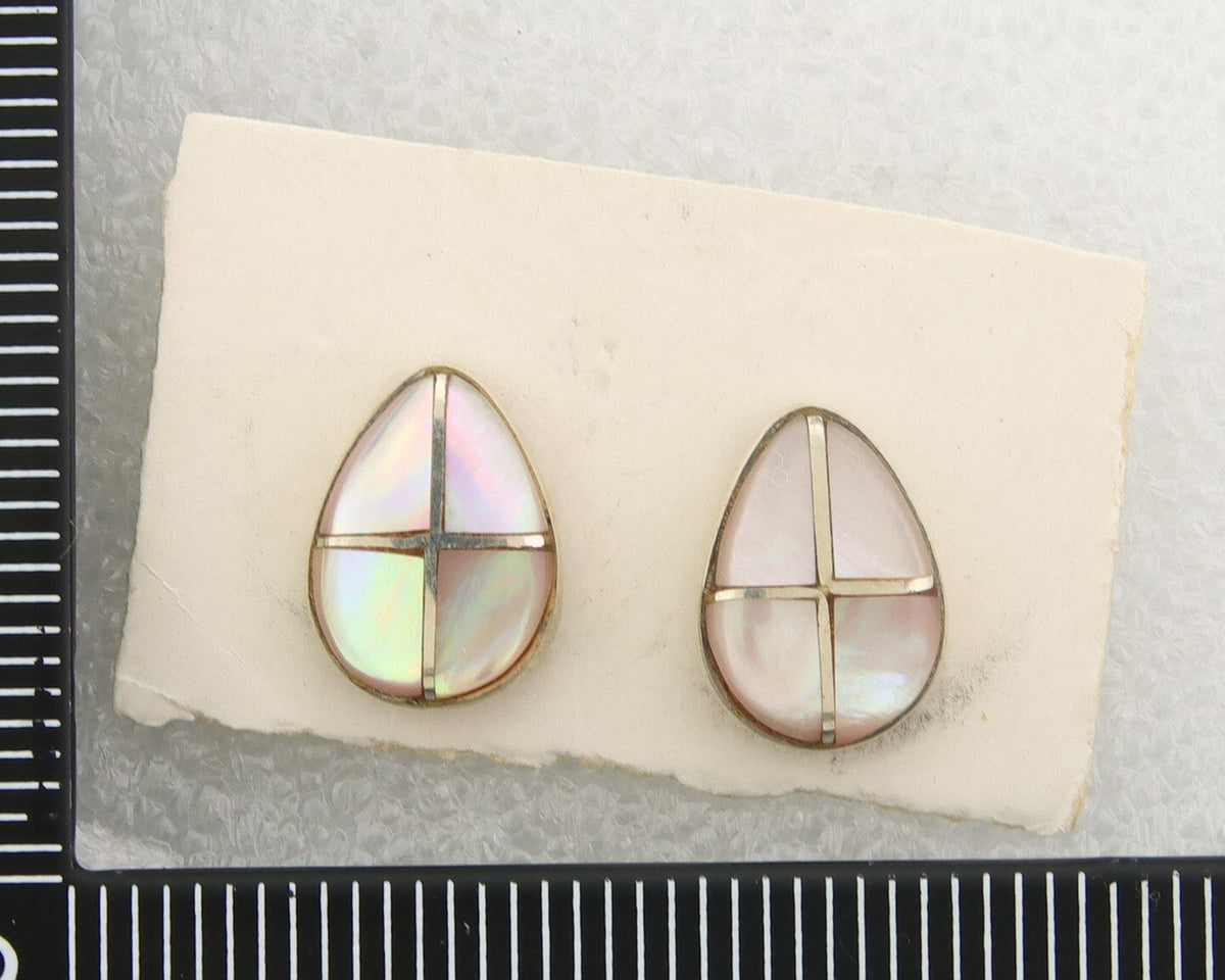 Navajo Earrings 925 Silver Pink Mussel Native American Artist C.80's