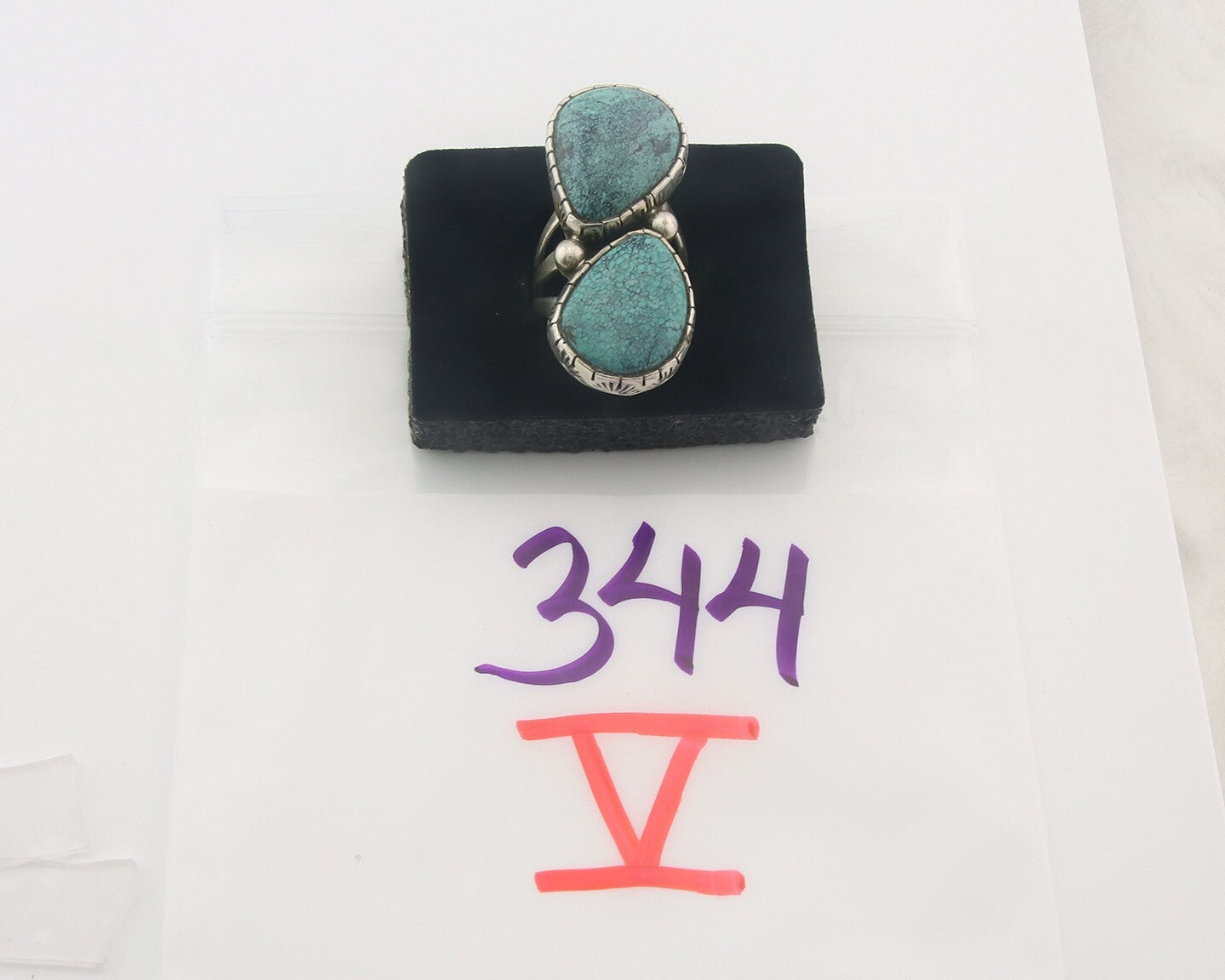 Vintage Navajo Ring 925 Sterling Authentic Turquoise Signed RD Size 7.5