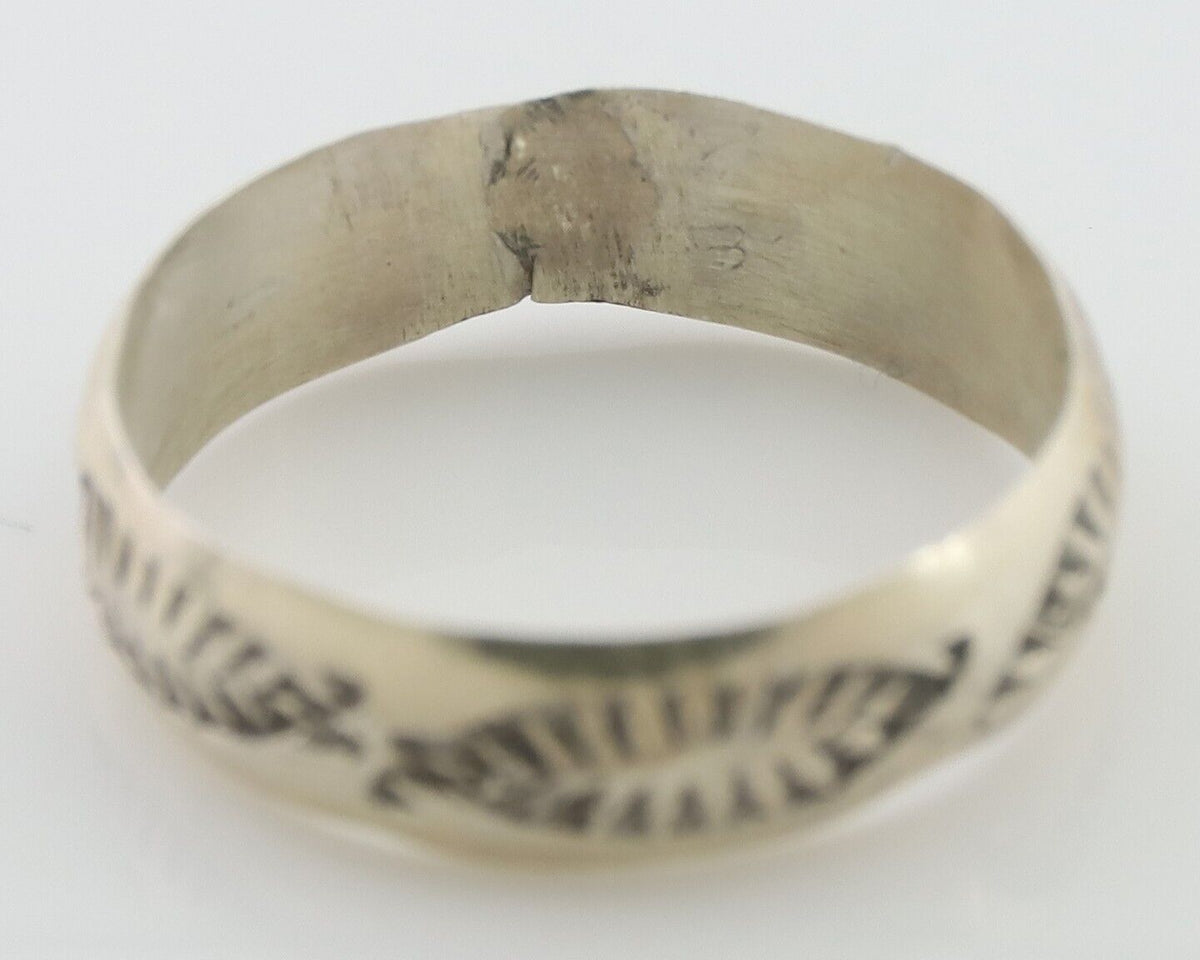 Navajo Hand Stamped Band 925 Silver 5.0 mm Signed Larry Chavez Size 6.0 C.80's