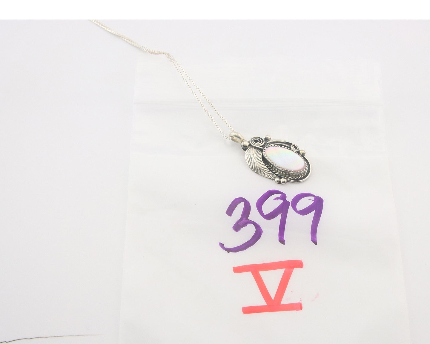 Navajo Sterling Silver Necklace Pink Muscle Authentic Vintage Sign Justin Morris