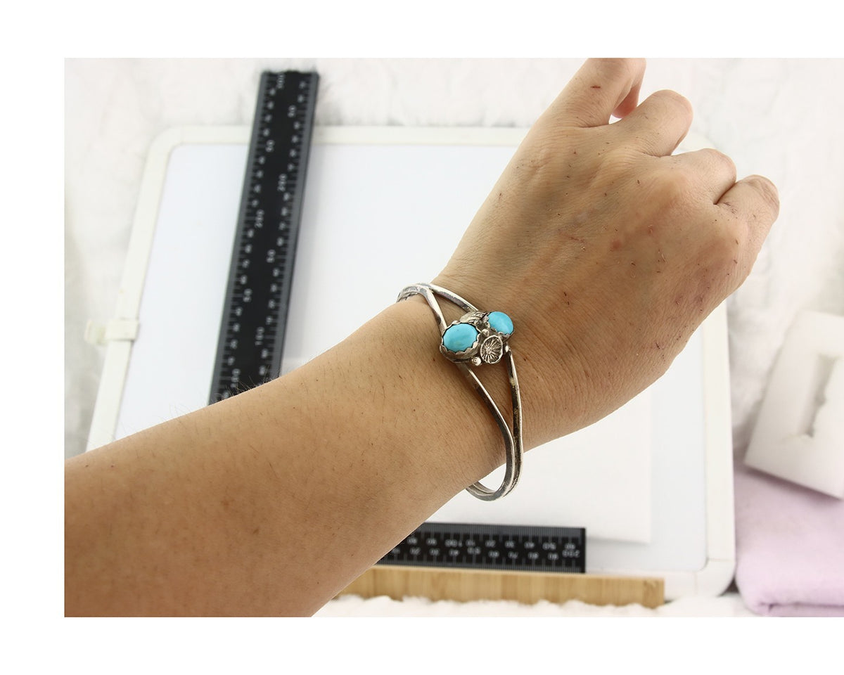 Vintage Navajo Bracelet 925 Silver Turquoise Tranditional Handmade Signed K