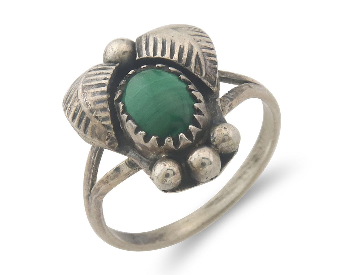 Vintage Navajo Ring 925 Sterling Authentic Traditional Malachite Size 5.75
