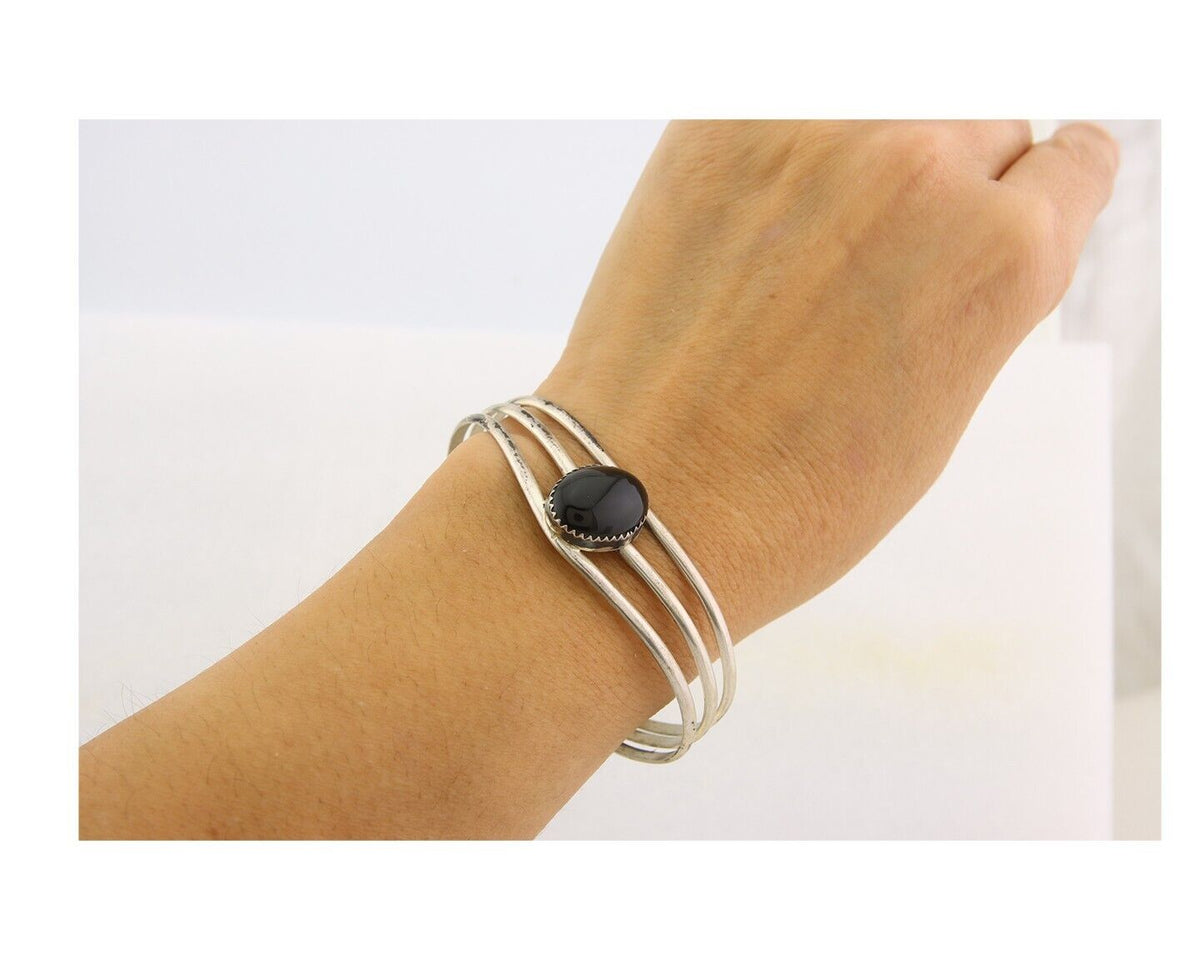 Navajo Bracelet 925 Silver Natural Onyx Cuff Native American Artist C.80's