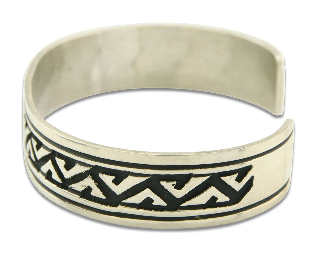 Mens's Navajo Bracelet 925 Silver Artist Signed Thomas Singer Cuff Made 1980's