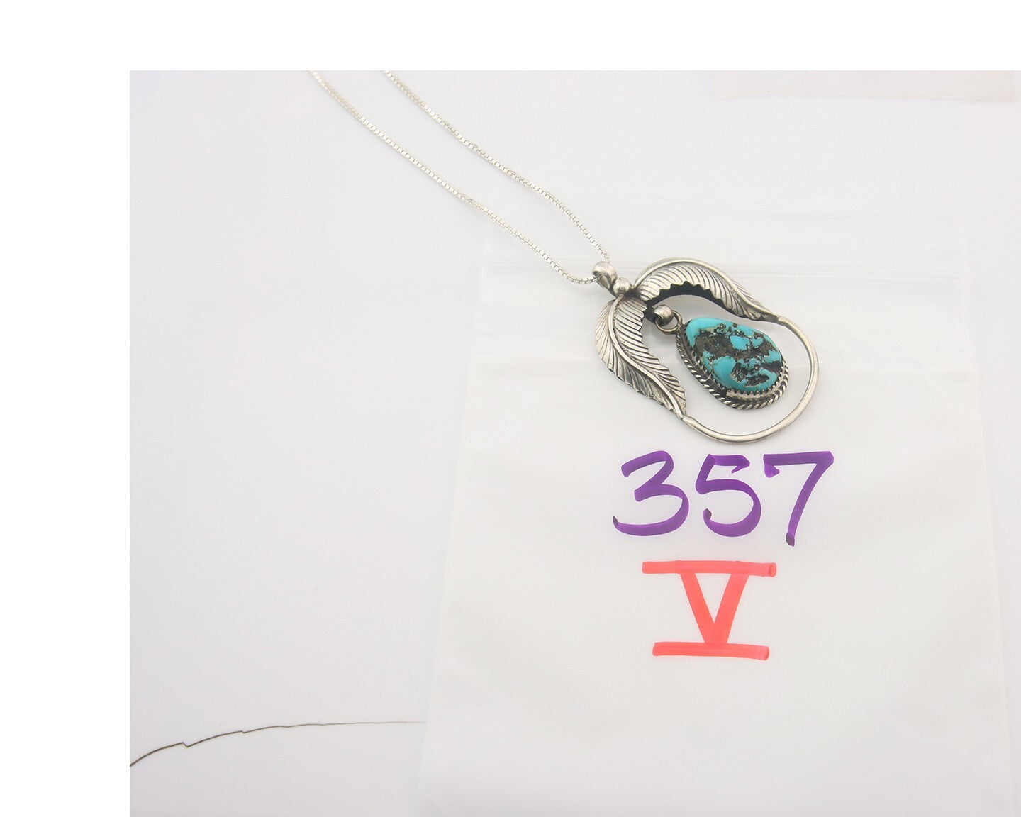 Navajo Sterling silver Necklace Turquosie Authentic Vintage Artist Signed