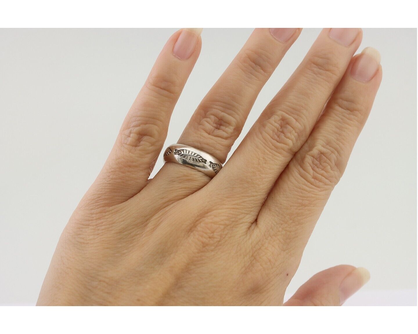 Navajo Hand Stamped Band 925 Silver 6.0 mm Signed Larry Chavez Size 5.5 C.80's