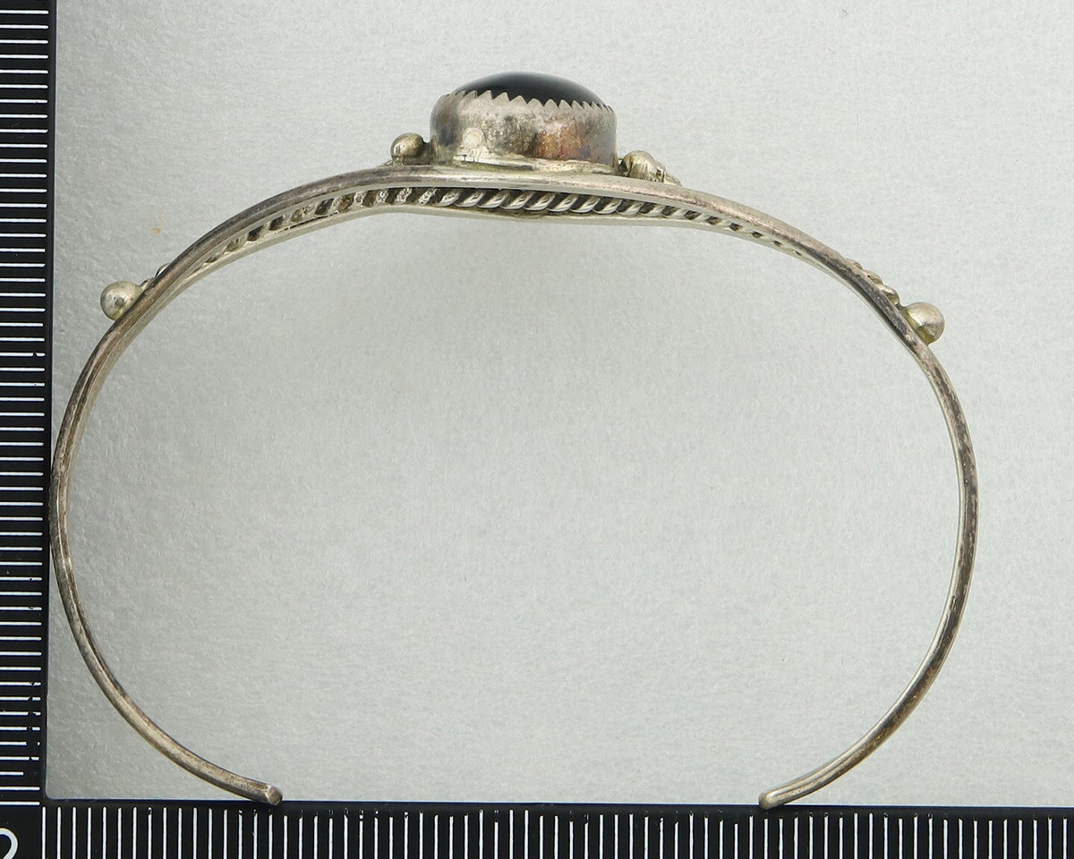 Vintage Navajo Bracelet 925 Silver Onyx Traditional Handmade Native American