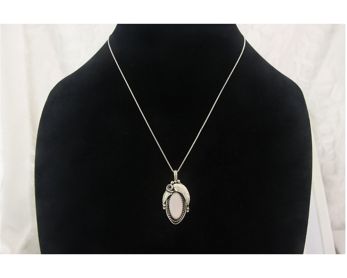 Navajo Sterling Silver Necklace Pink Muscle Authentic Vintage Sign Justin Morris