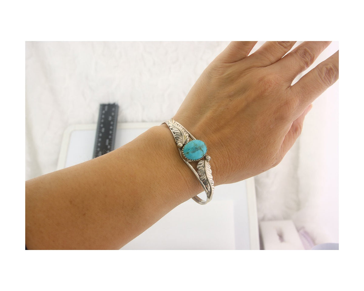 Vintage Navajo Bracelet 925 Silver Turquoise Traditional Handmade Authentic