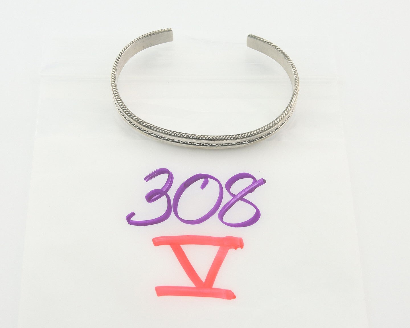 Vintage Navajo Bracelet 925 Silver Handmade Authentic Traditional Signed TAHE