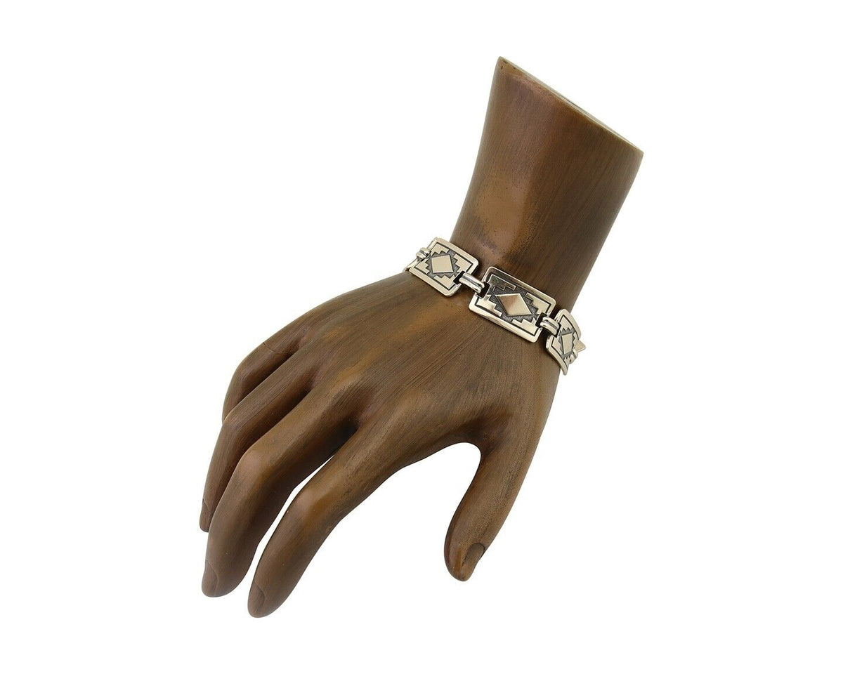 Navajo Hamdmade Link Bracelet 925 Silver Native American Artist C.80's