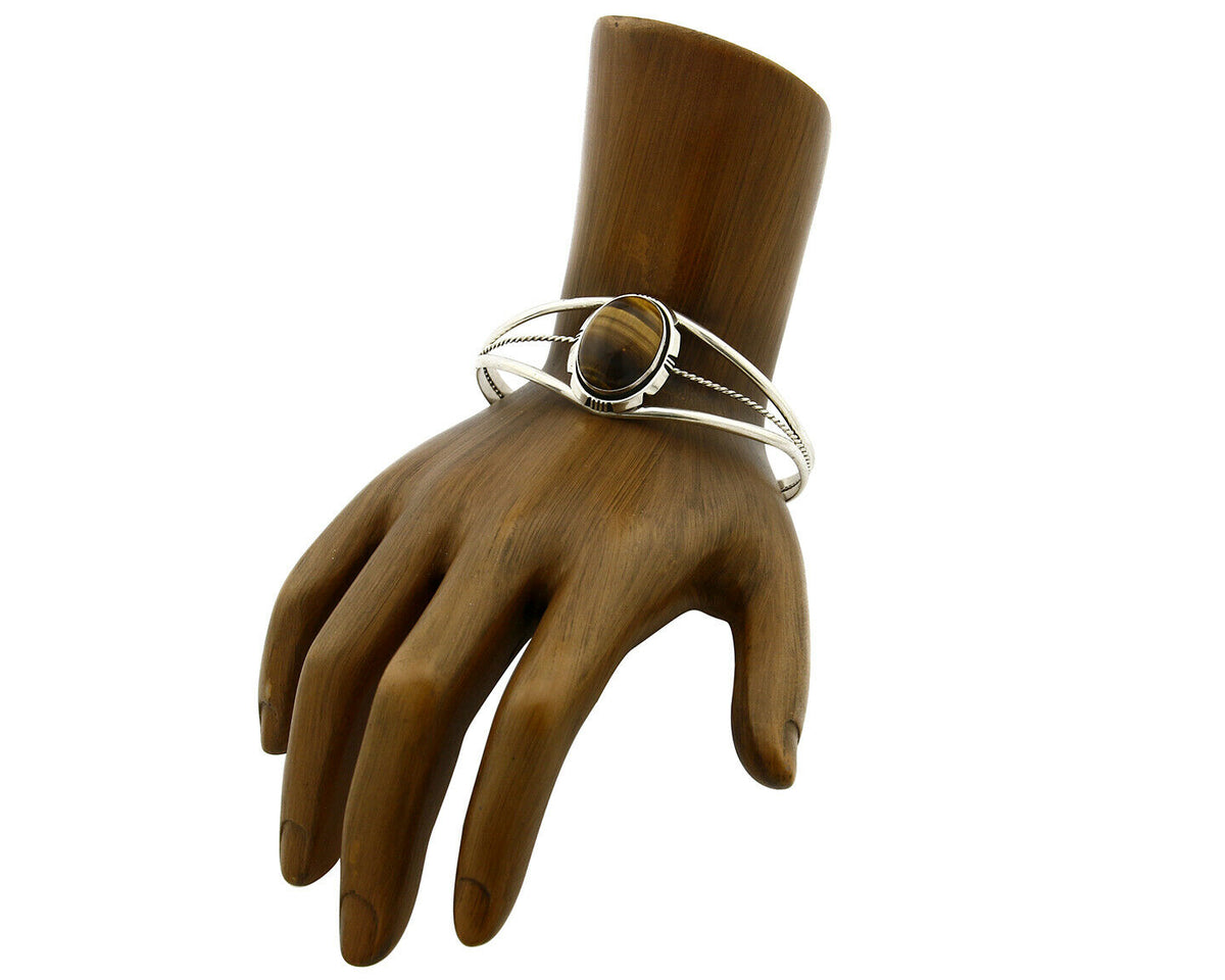 Navajo Bracelet .925 Silver Tiger Eye Sapphire Signed Sapphire Signed Sarah Chee