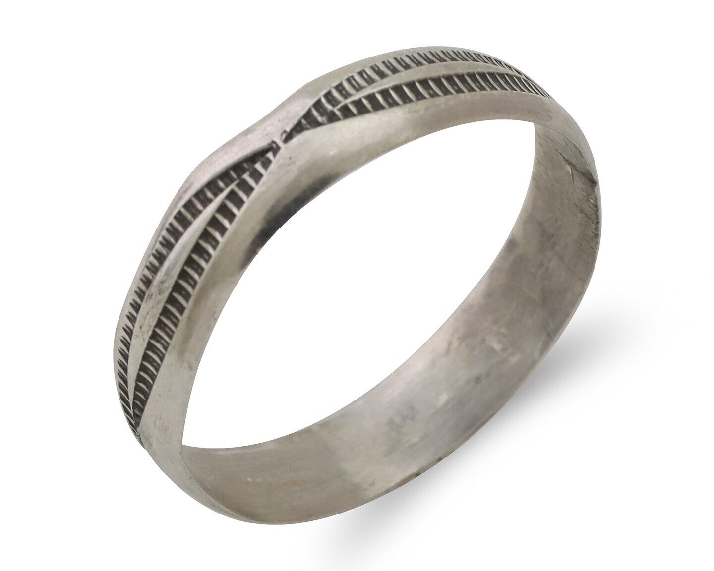 Navajo Hand Stamped Band 925 Silver 5.0 mm Signed Larry Chavez Size 11 C.80's