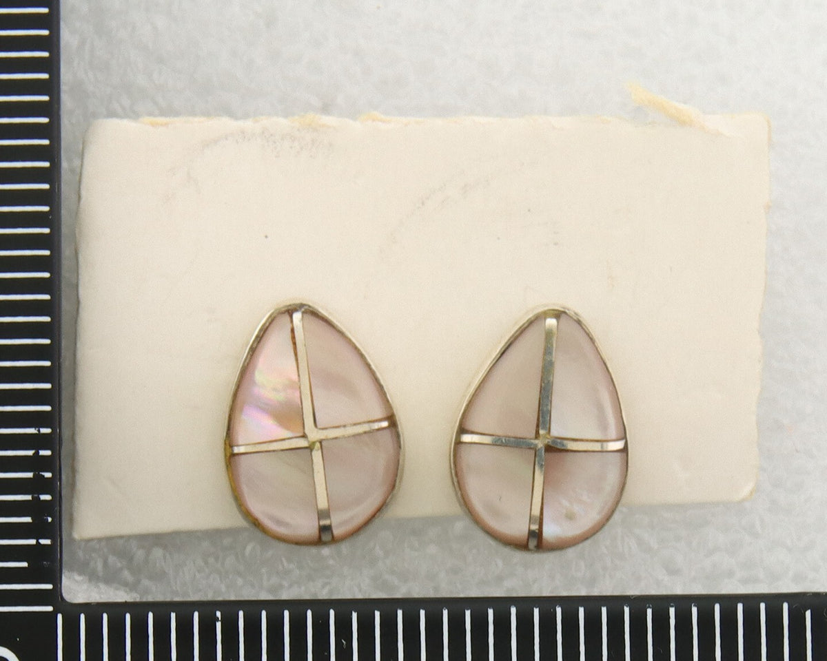 Navajo Earrings 925 Silver Pink Mussel Native American Artist C.80's