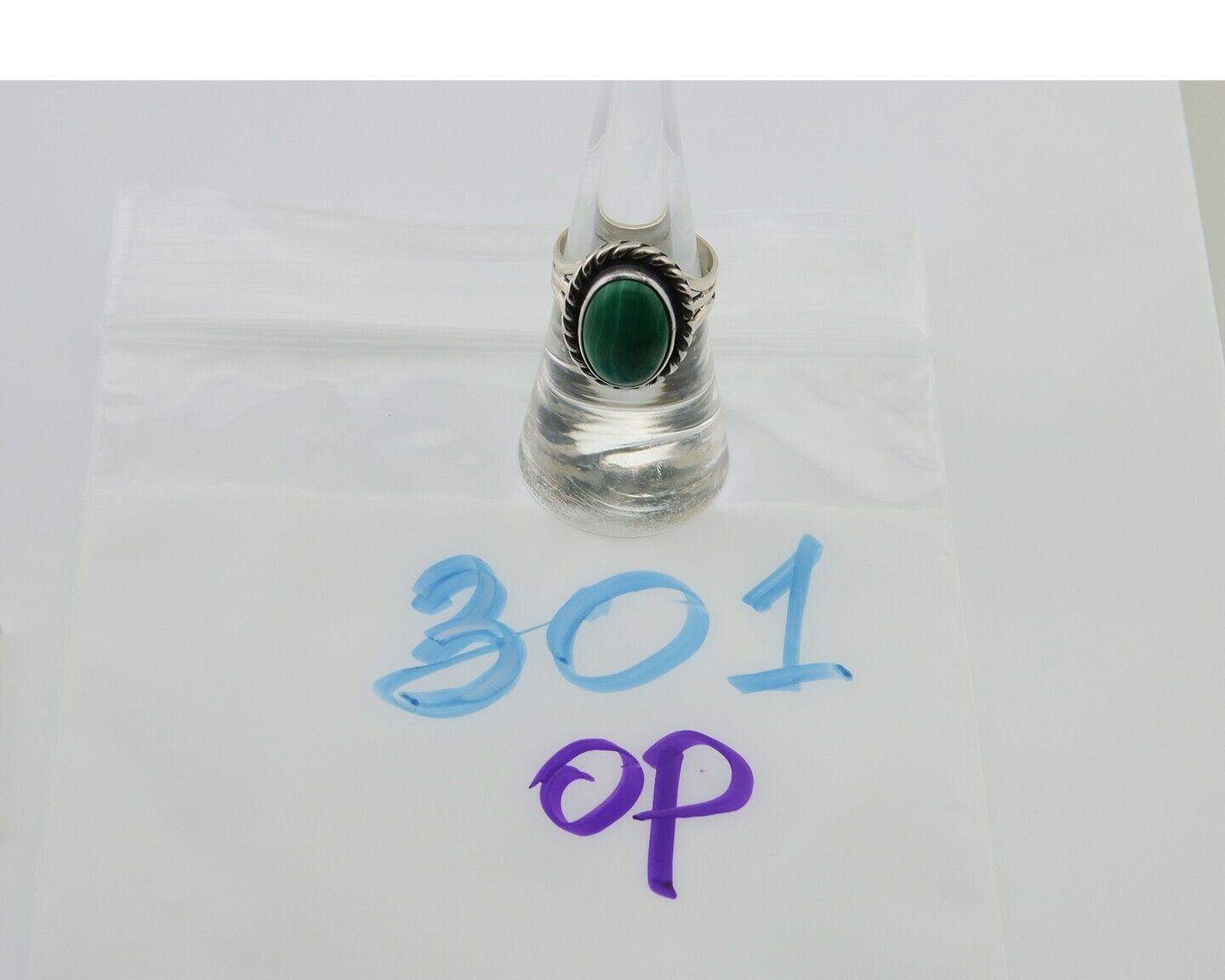 Navajo Ring 925 Silver Natural Malachite Native American Artist C.80's