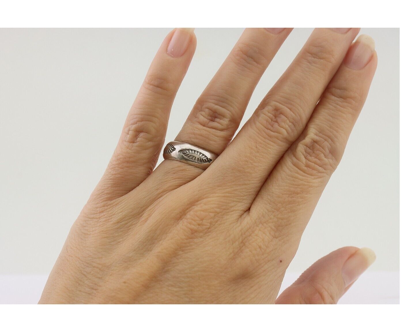 Navajo Hand Stamped Band 925 Silver 6.0 mm Signed Larry Chavez Size 5.25 C.80's