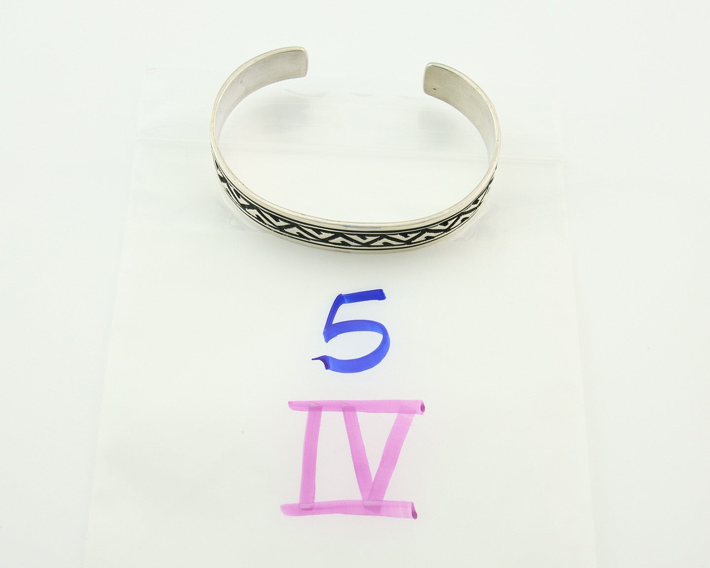 Mens's Navajo Bracelet 925 Silver Artist Signed Thomas Singer Cuff Made 1980's