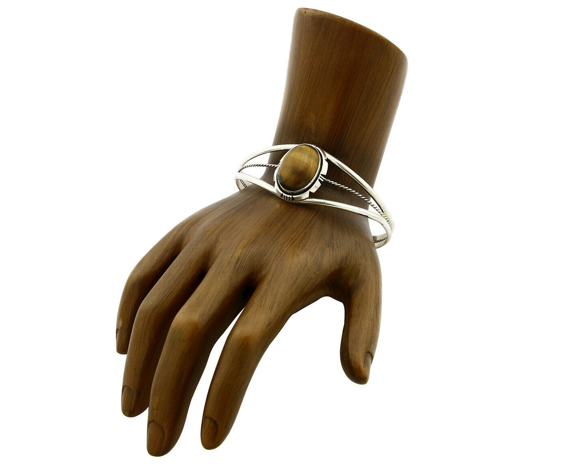 Navajo Bracelet .925 Silver Tiger Eye Sapphire Signed Sapphire Signed Sarah Chee