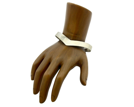 Navajo Handmade Bracelet .925 Silver Native Artist TAHE C.80's