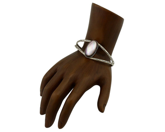 Women's Navajo Bracelet 925 Silver Natural Pink Mussel Native American C.80's