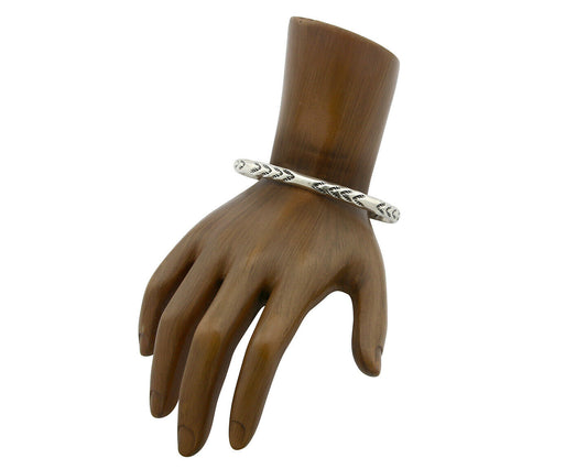 Navajo Bracelet .925 Silver Hand Stamped Arrow Head Artist I Montoya C80s