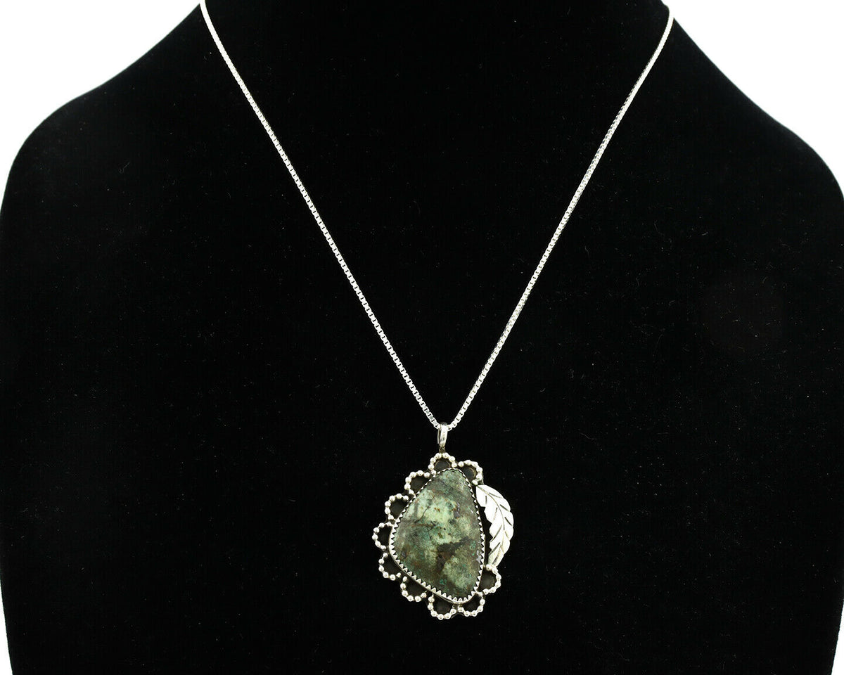 Navajo Necklace .925 Silver Variscite Signed JR C.1980's