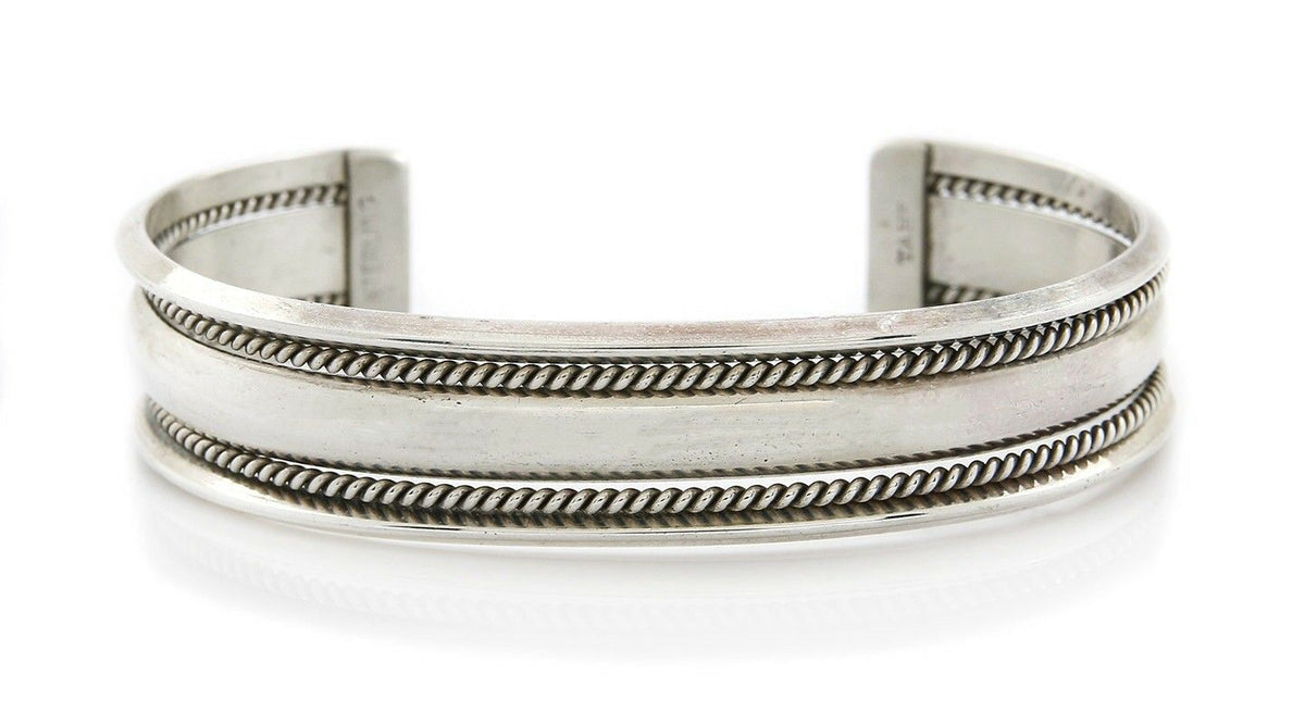VTG Signed Navajo Indian Artist TAHE .925 Silver Cuff Bracelet