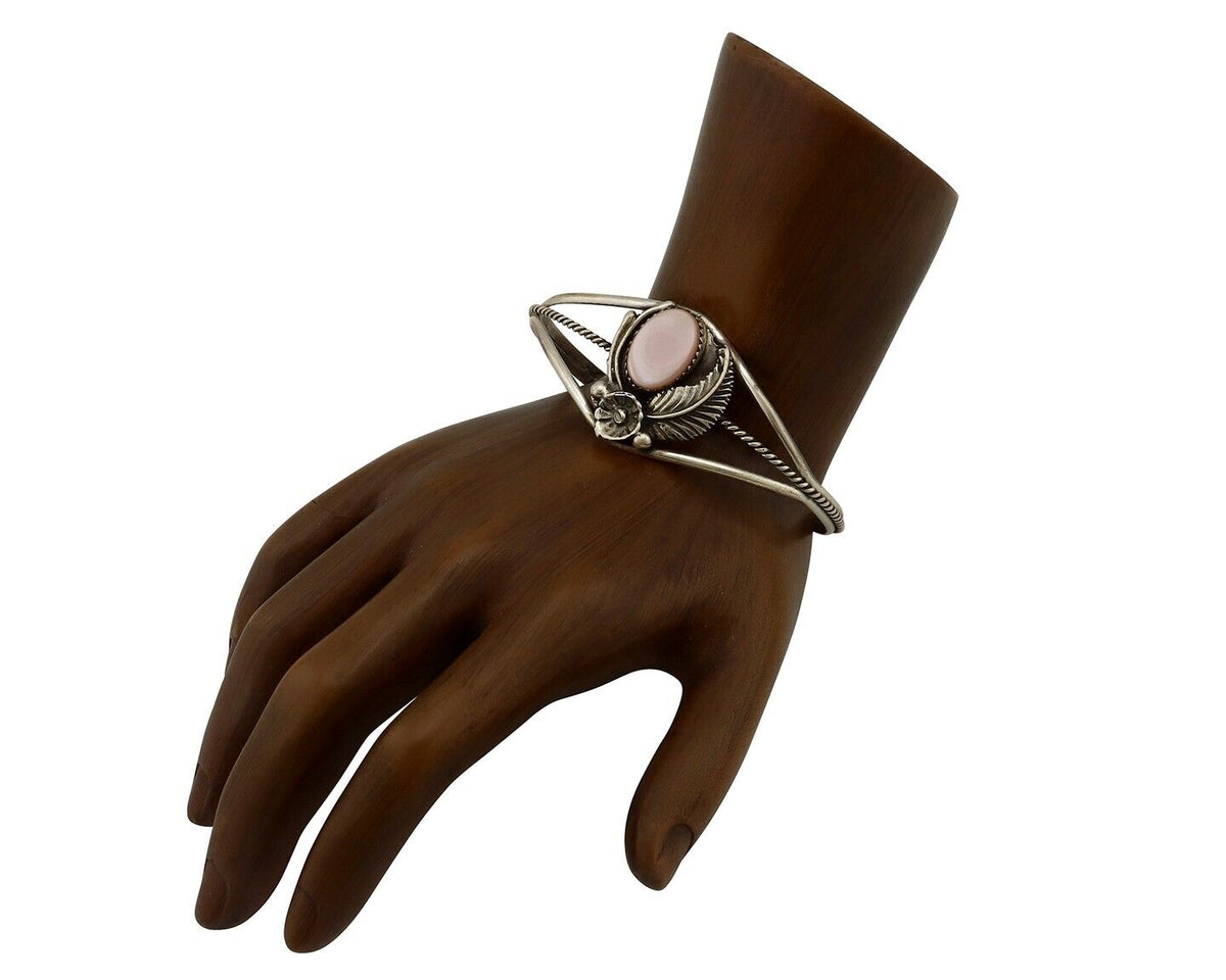 Women's Navajo Bracelet 925 Silver Natural Pink Mussel Native American C.80's
