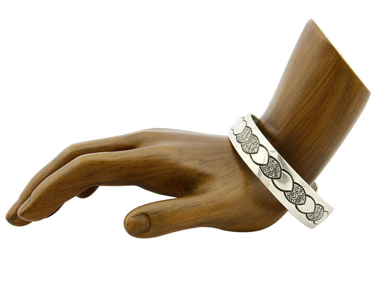 Women's Navajo Bracelet .925 Silver Handmade Cuff Native American Artist C.1980s