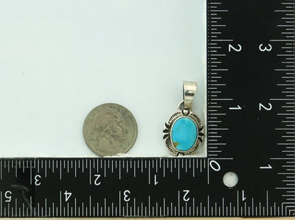 Navajo Pendant 925 Sterling Silver Natural Turquoise Vintage Artist Signed Gecko