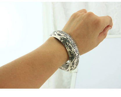 Navajo Bangle Bracelet Sterling Silver Vintage Handmade Hand Stamped