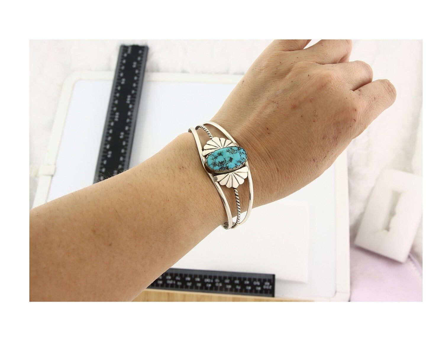 Vintage Navajo Bracelet 925 Silver Turquoise Handmade Signed L T Chee