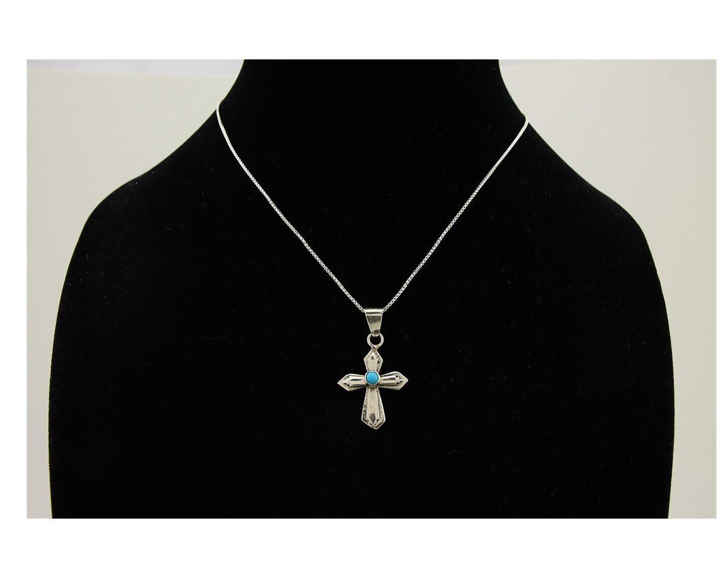 Navajo Sand Cast Necklace 925 Silver Turquoise Native American Artist C.80's