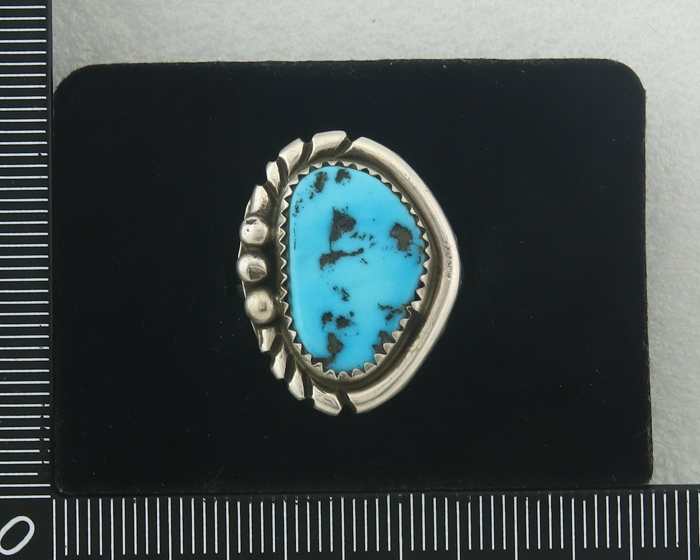 Vintage Navajo Ring 925 Sterling Authentic Traditional Turquoise Size 7.25