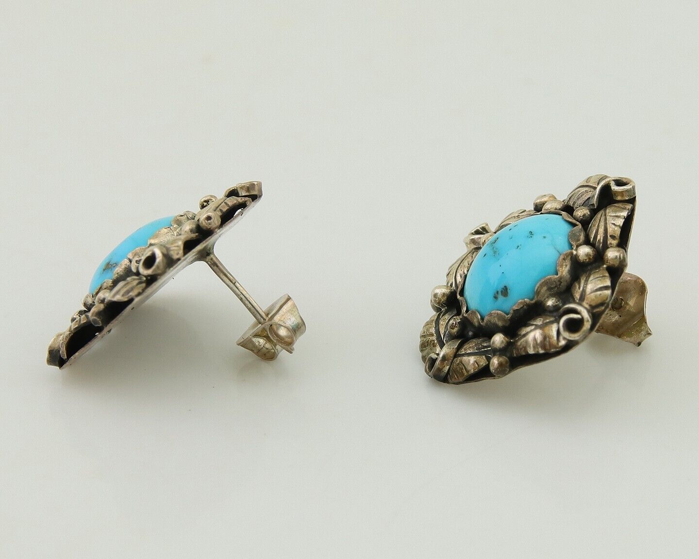 Navajo Shield Natural Turquoise Earrings 925 Silver Native American Artist C.80s