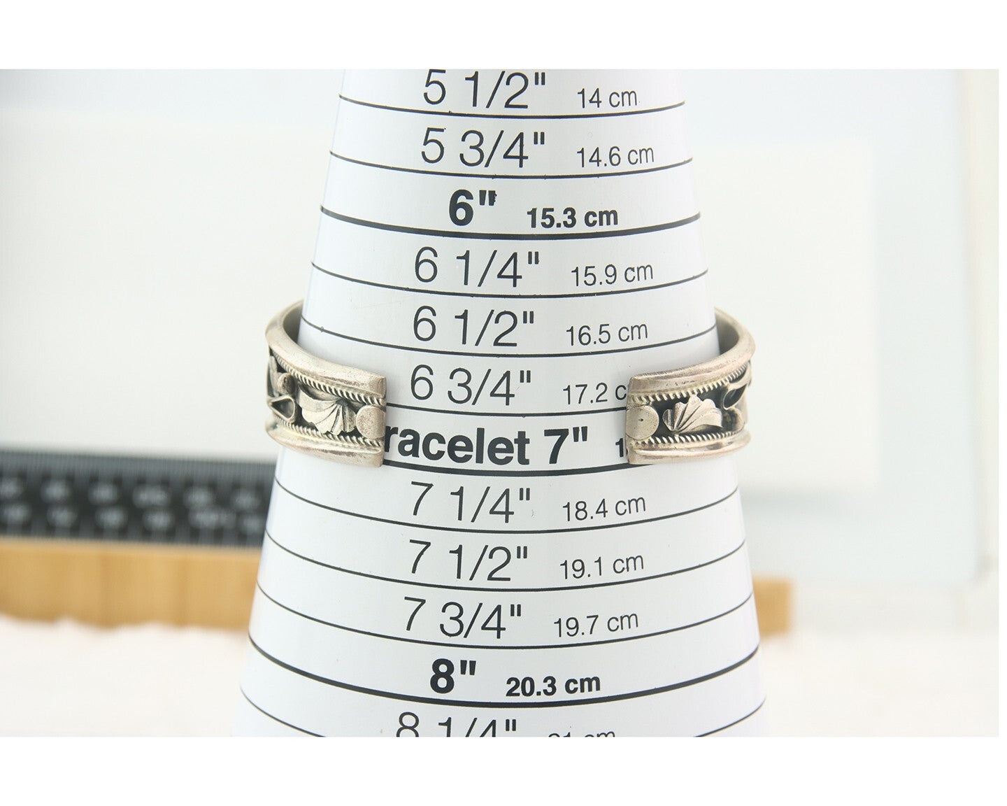 Vintage Navajo Bracelet 925 Silver Handmade Authentic Gemstone Signed JM