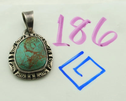 Navajo Pendant 925 Sterling Silver Natural Turquoise Vintage Artist Signed Gecko