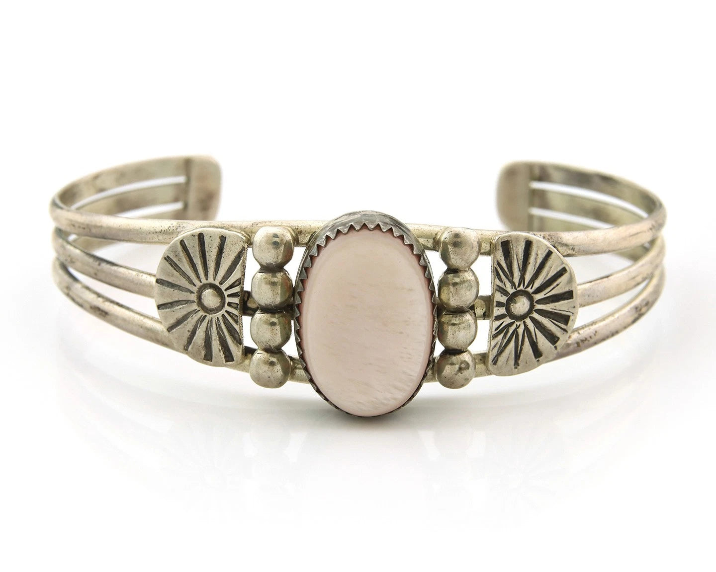Navajo Cuff Bracelet Sterling Silver Authentic Pink Muscle Artist Signed DB