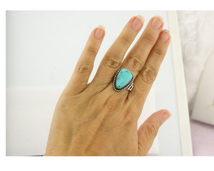 Vintage Navajo Ring 925 Sterling Silver Authentic Turquoise Size 7.0