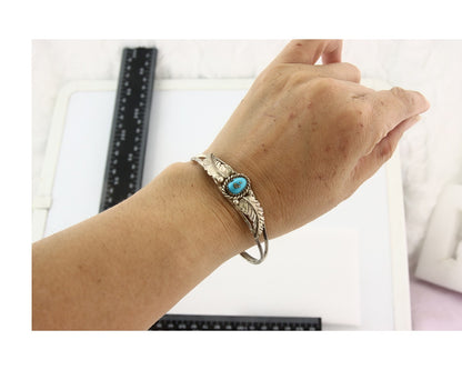 Vintage Navajo Bracelet 925 Silver Turquoise Tranditional Handmade Signed KT