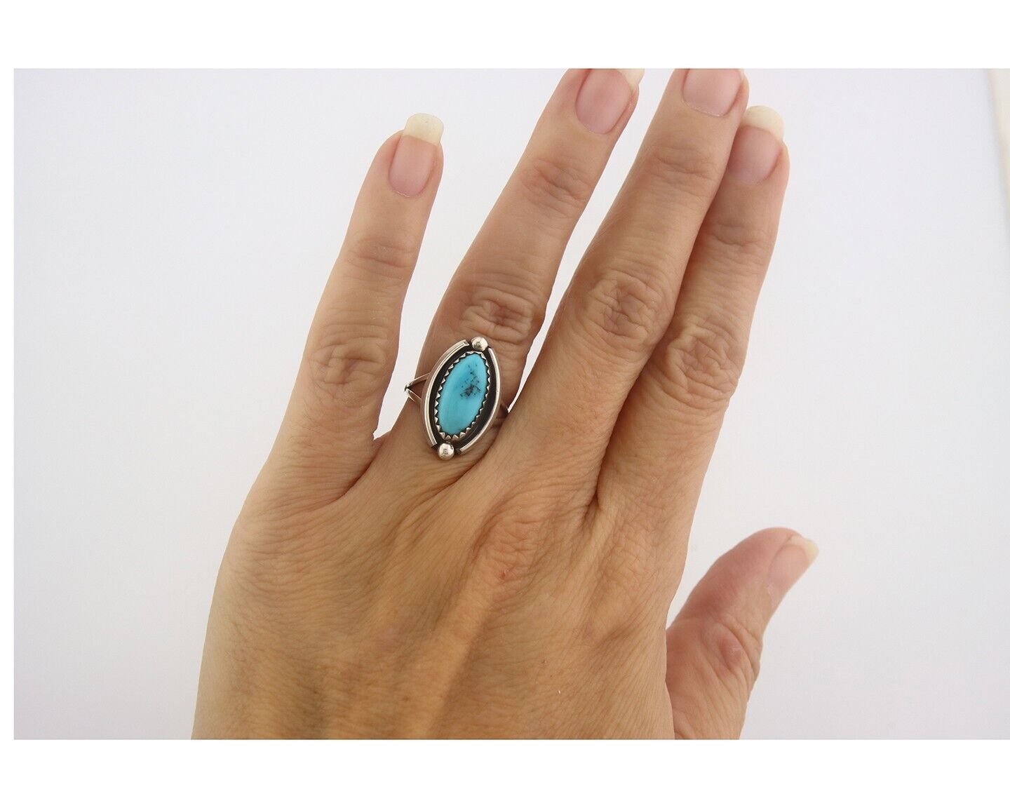 Navajo Ring 925 Sterling Natural Turquoise Native Artist C.80's Size 4.5