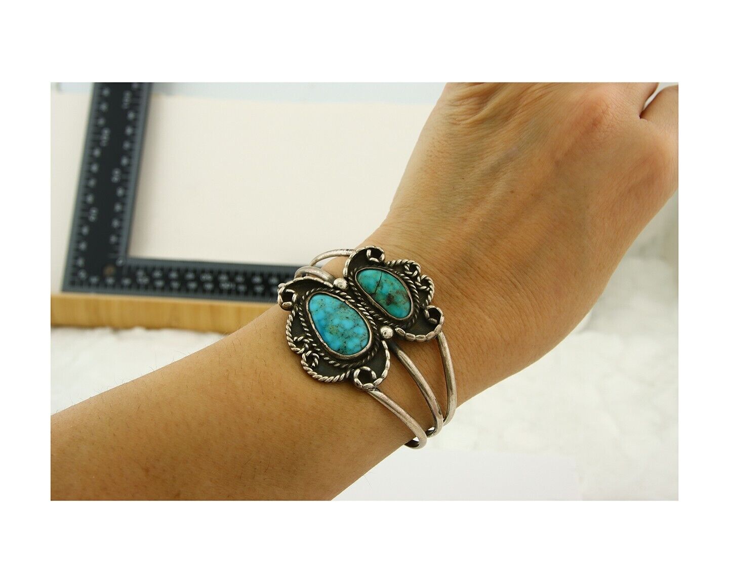 Vintage Navajo Bracelet 925 Silver Natural Blue Turquoise Native American Artist