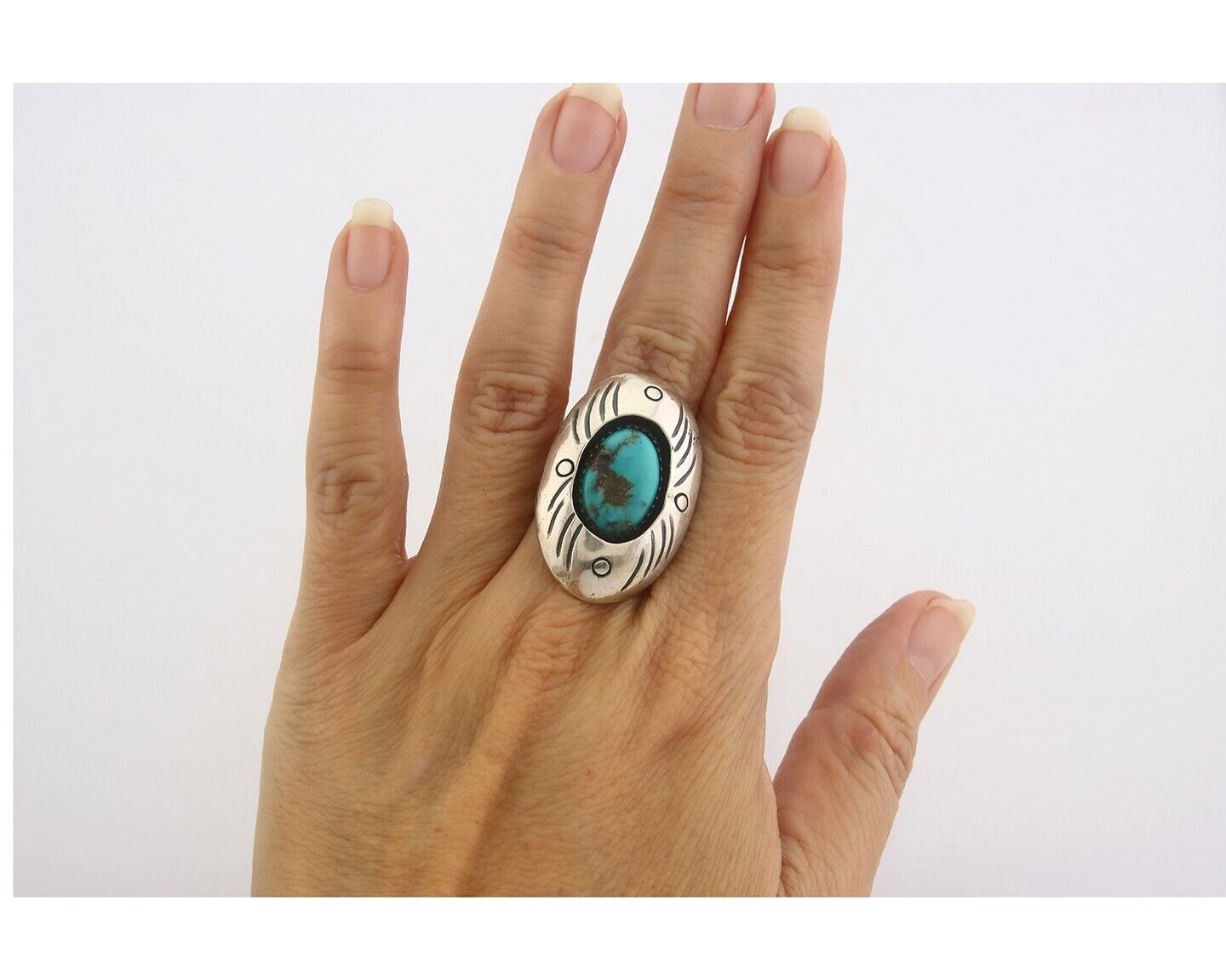 Navajo Ring 925 Sterling Turquoise Handmade Native Artist C.80's Size 7.0