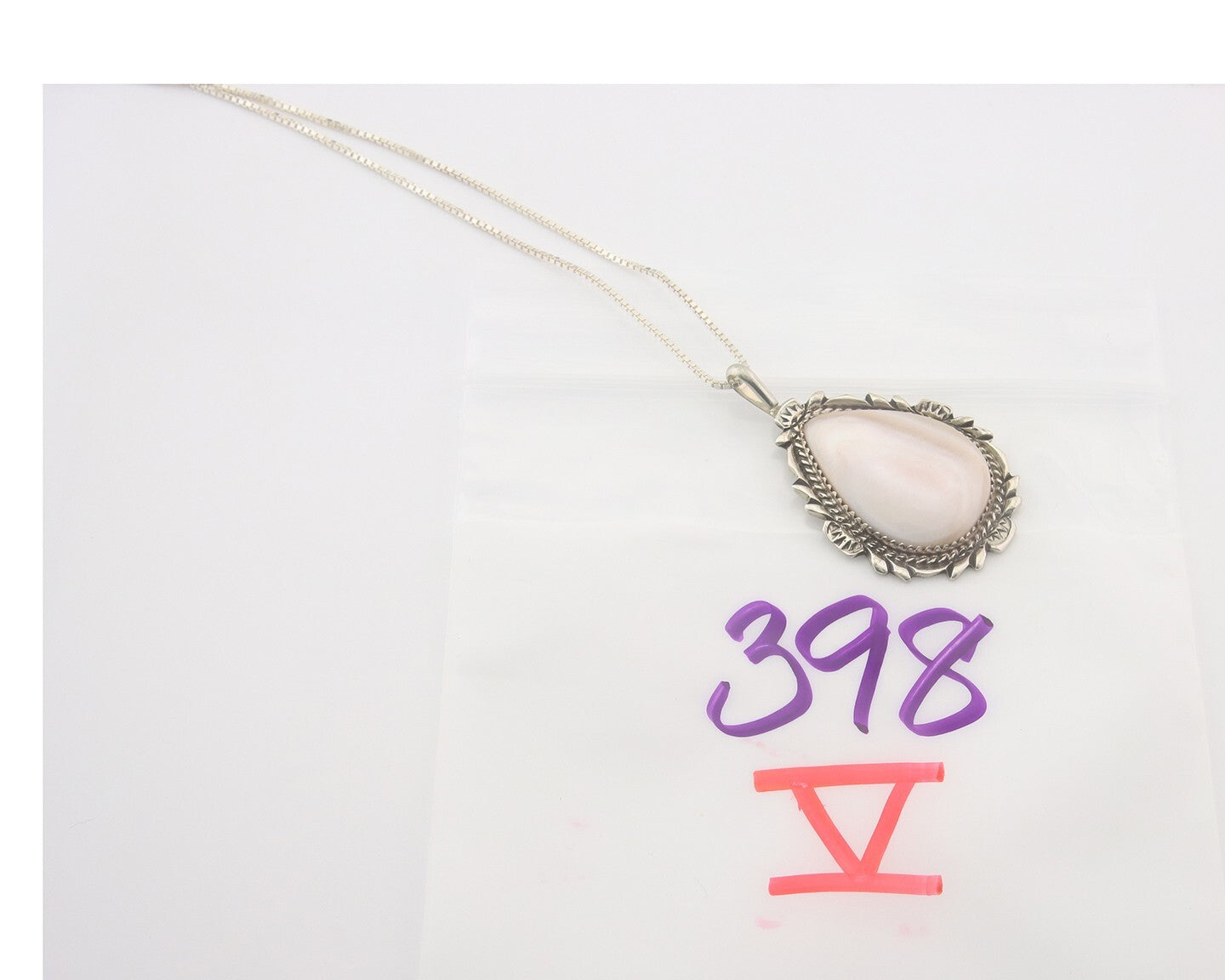 Navajo Sterling Silver Necklace Pink Muscle Authentic Vintage Sign Billie Eagle