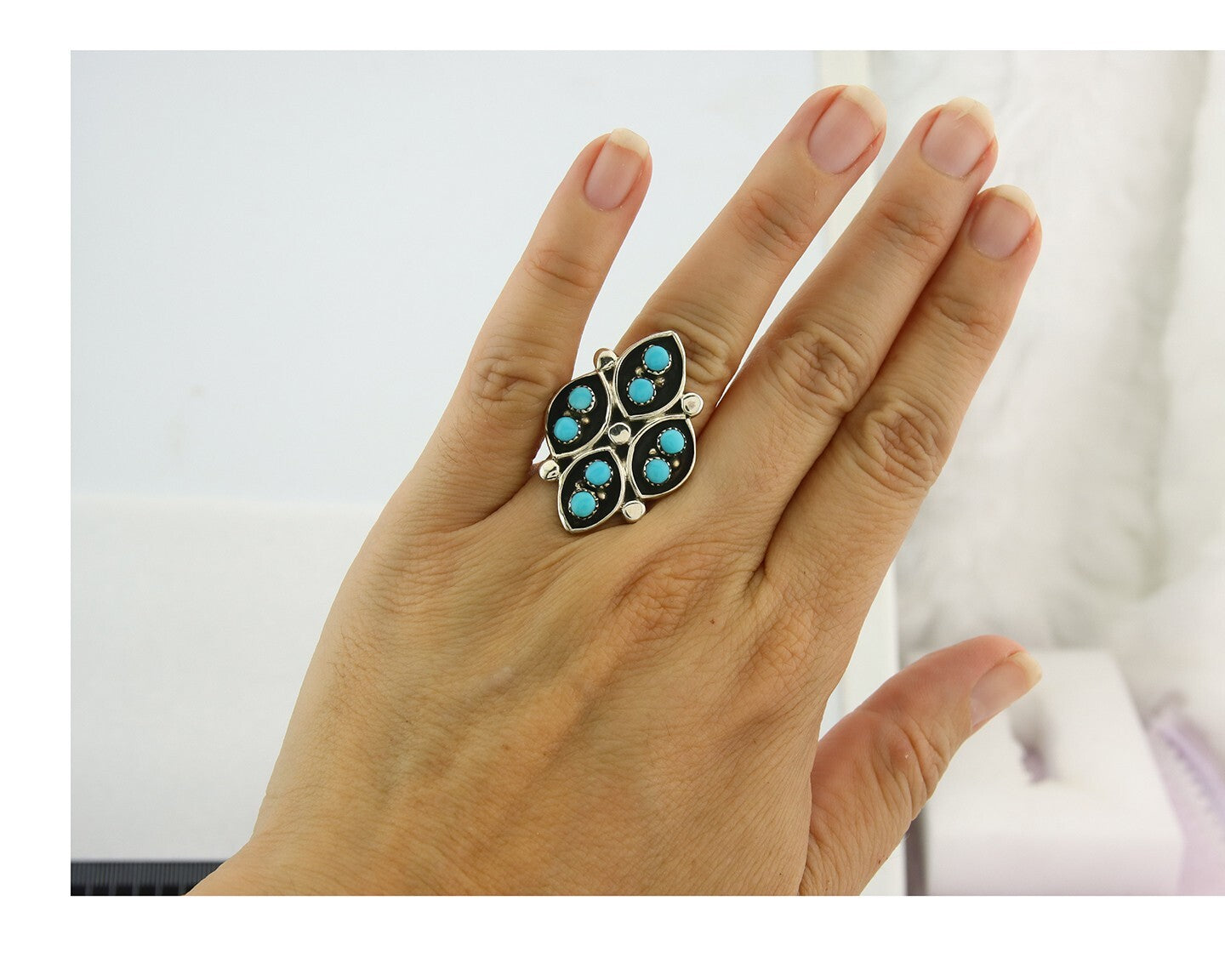 Vintage Zuni Ring 925 Sterling Authentic Natural Turquoise Native Artist Sz 5.25
