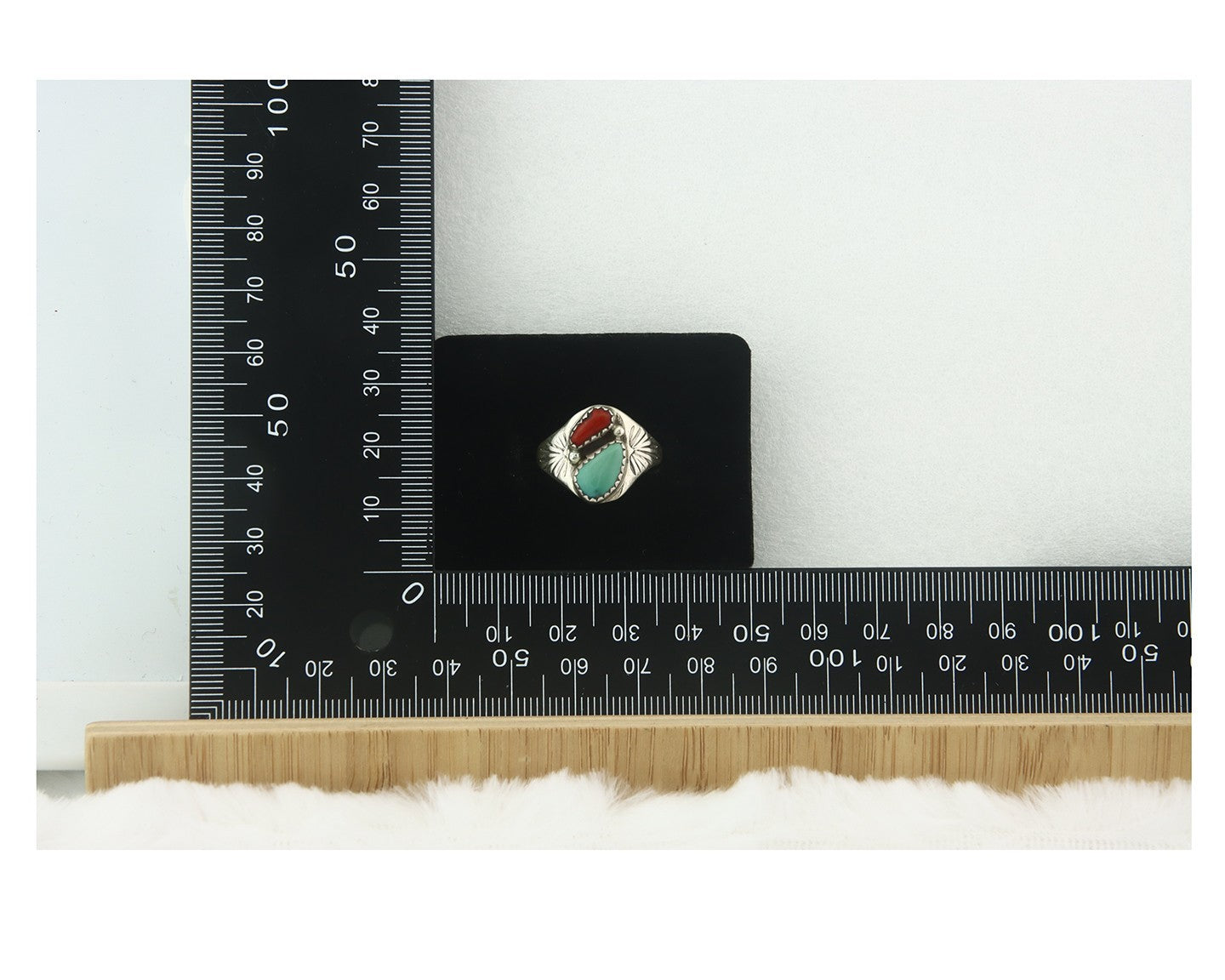 Vintage Navajo Ring 925 Sterling Silver Natural Gemstone Authentic Size 7.75