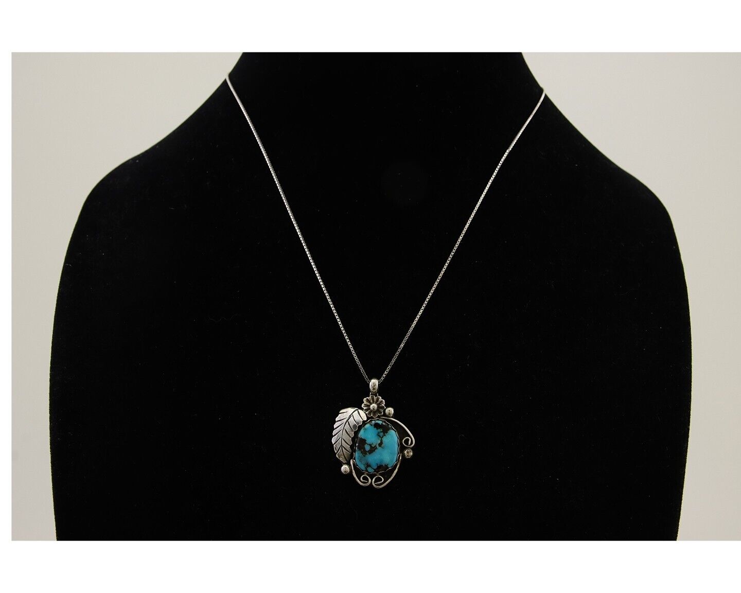 Navajo Necklace 925 Silver Natural Turquoise Native Artist C.80's